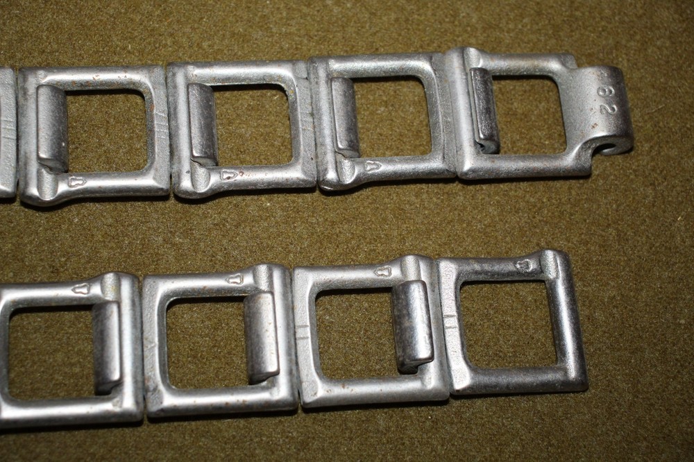17-Original WW2 German Metal Interlocking Links, Unknown Usage
