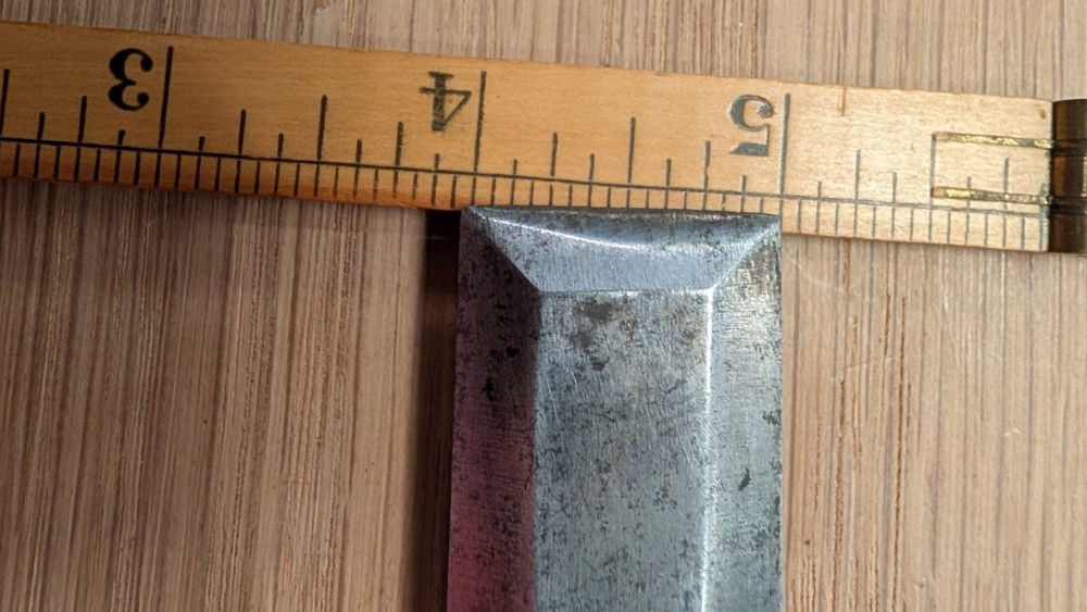 1" Thomas Ibbotson Bevel Edge Paring Chisel