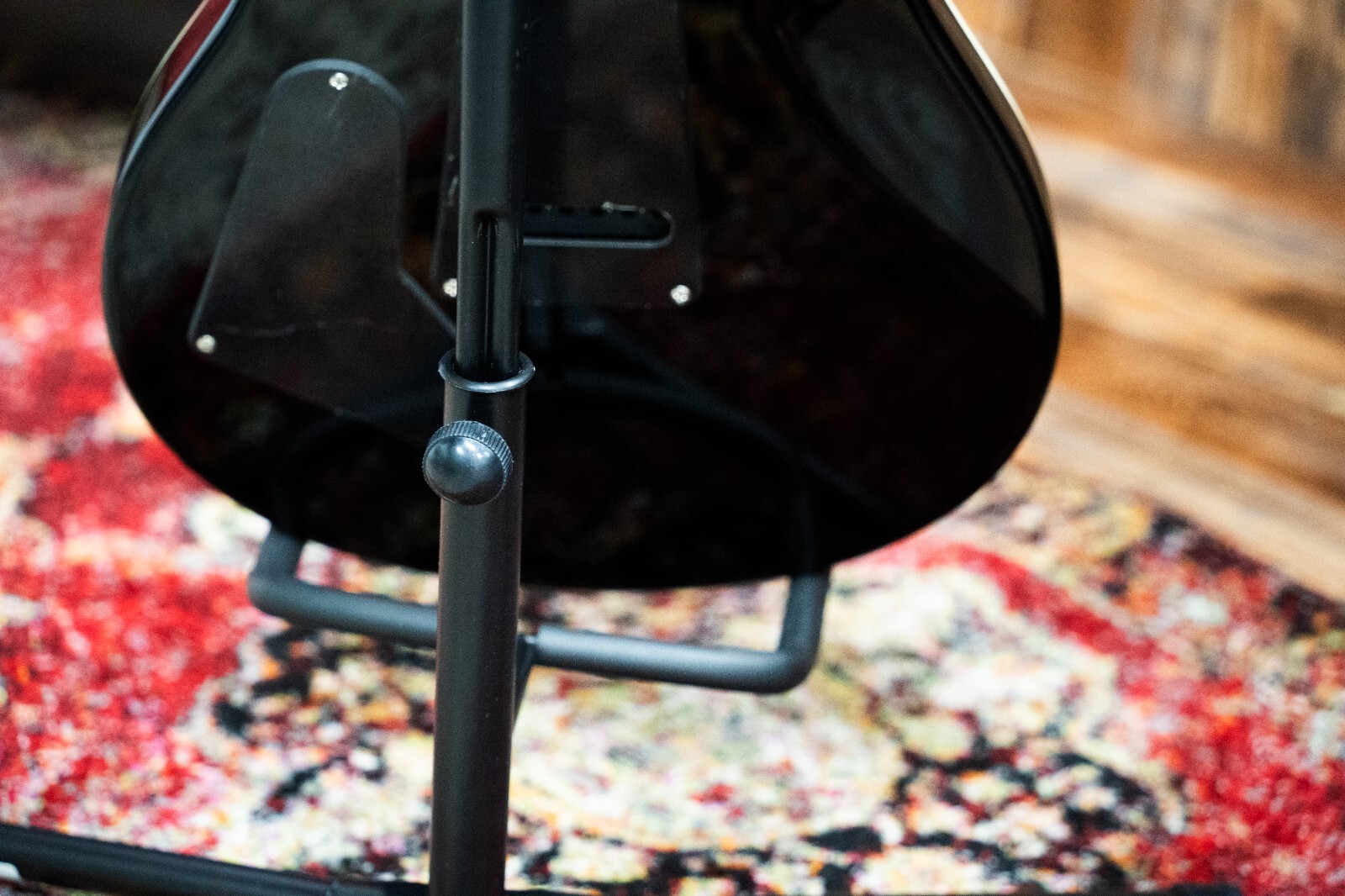 Rok-It Standard Stand for Acoustic, Electric, or Bass Guitars; (RI-GTRSTD-1)