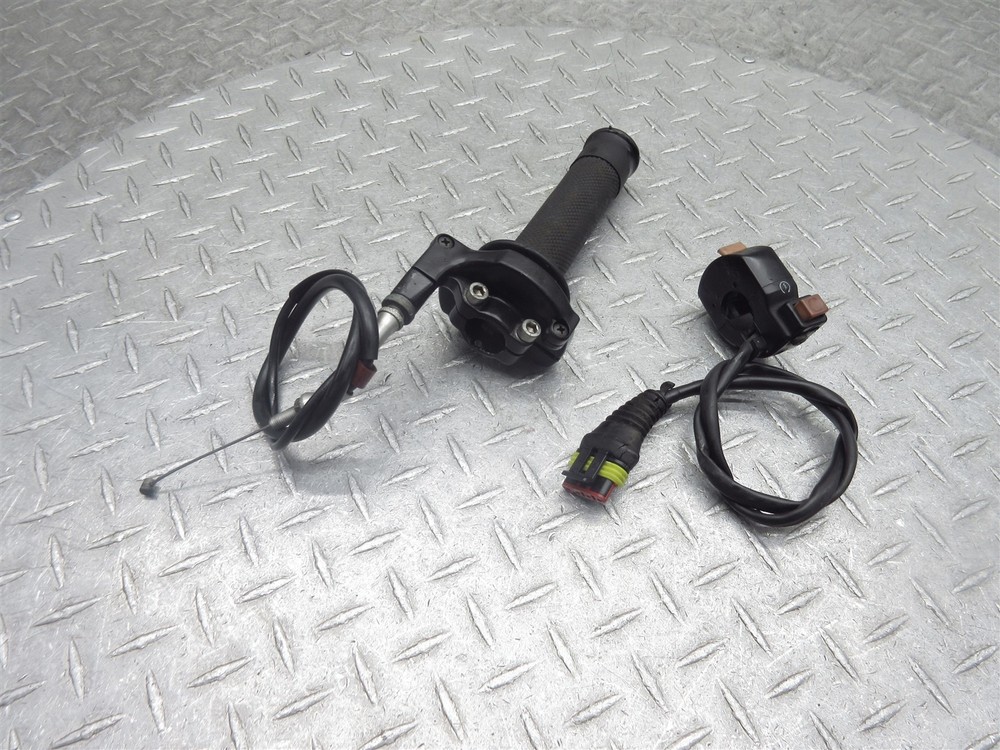 2000 96-03 Ducati ST4 ST4S Right Switch Throttle Control Cable Handlebar Grip