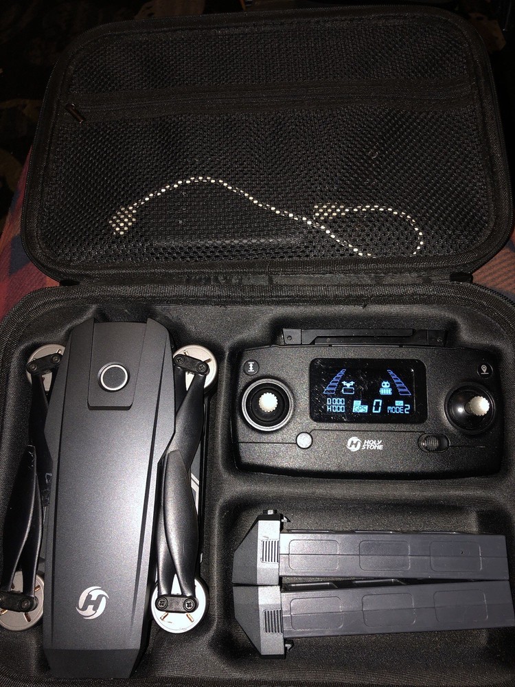 HolyStone drone hs720e