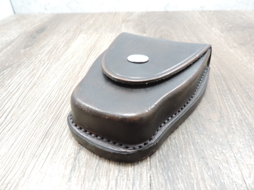 Tex Shoemaker & Sons Brown Leather Handcuff Holder 204