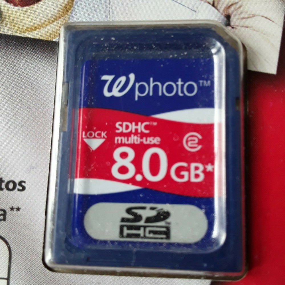 NEW Sealed Walgreens Multi-Use SDHC™ Memory card 8.0 GB