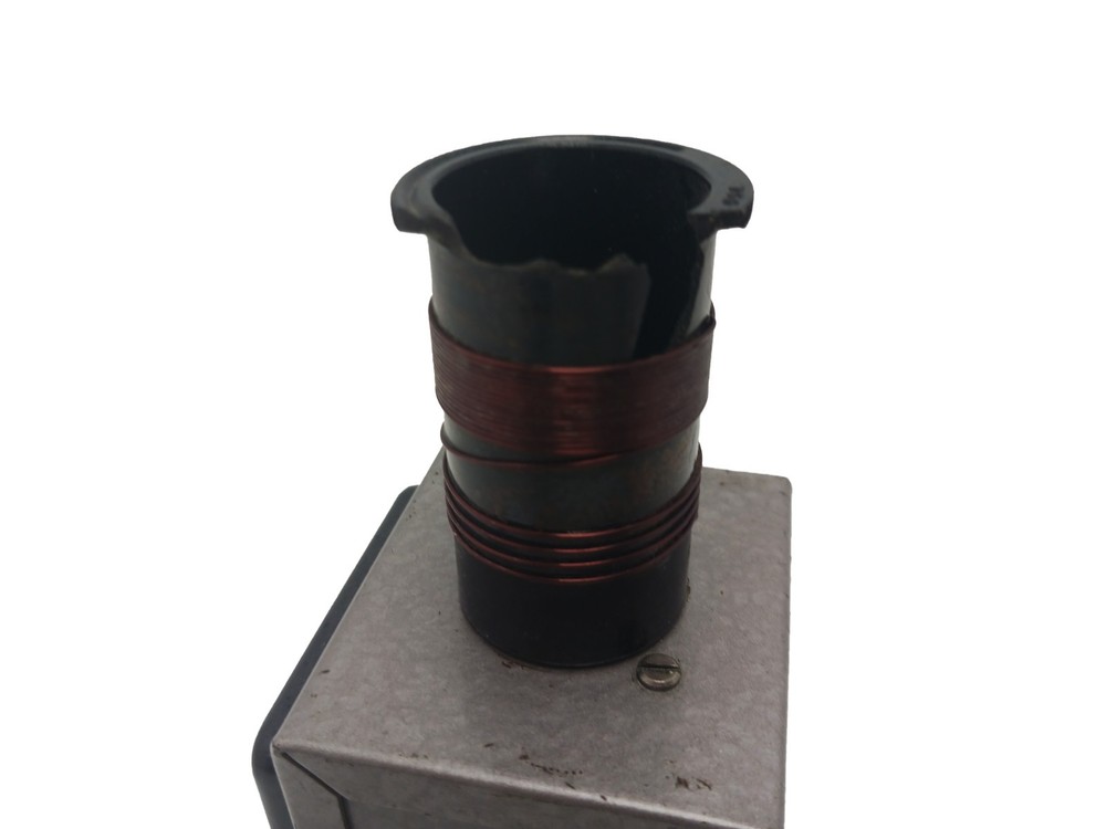 Triplet 3256 Frequency Meter - WORKS