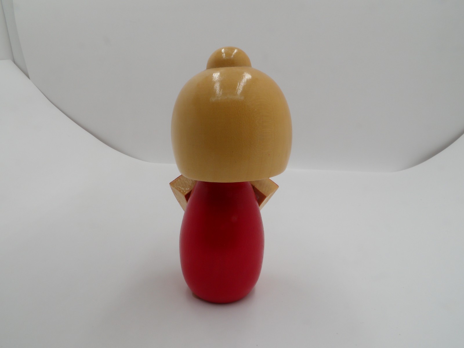 Japanese Kokeshi Geisha Girl Hakone Hand Painted Wood Figure Doll