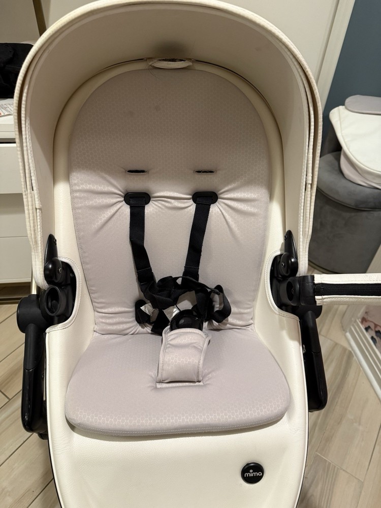 Mima Xari White & Gold Stroller & Bassinet SET