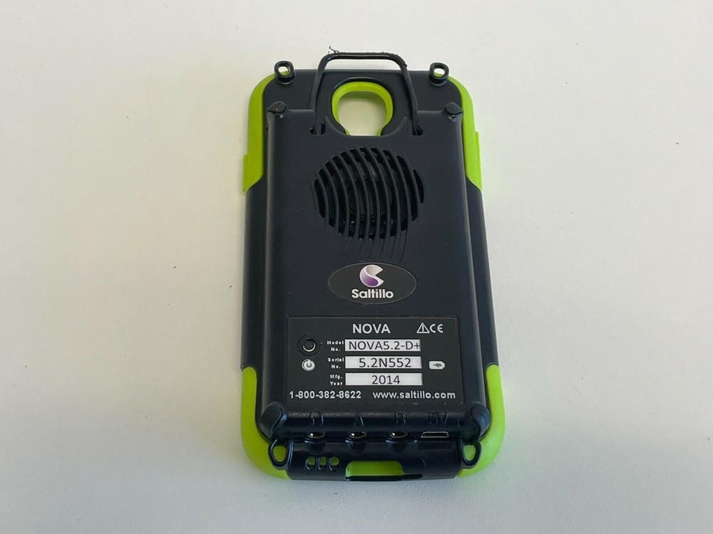 L12: Saltillo Nova NOVA5.2-D+ Case/Speaker