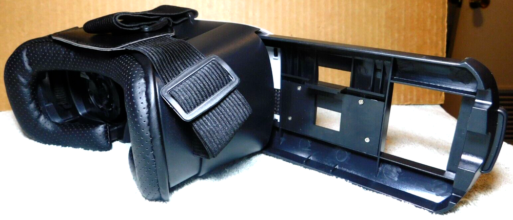 Computer Game~CYLO VR Headset Virtual Reality Glasses with Phone Insert NEW!!