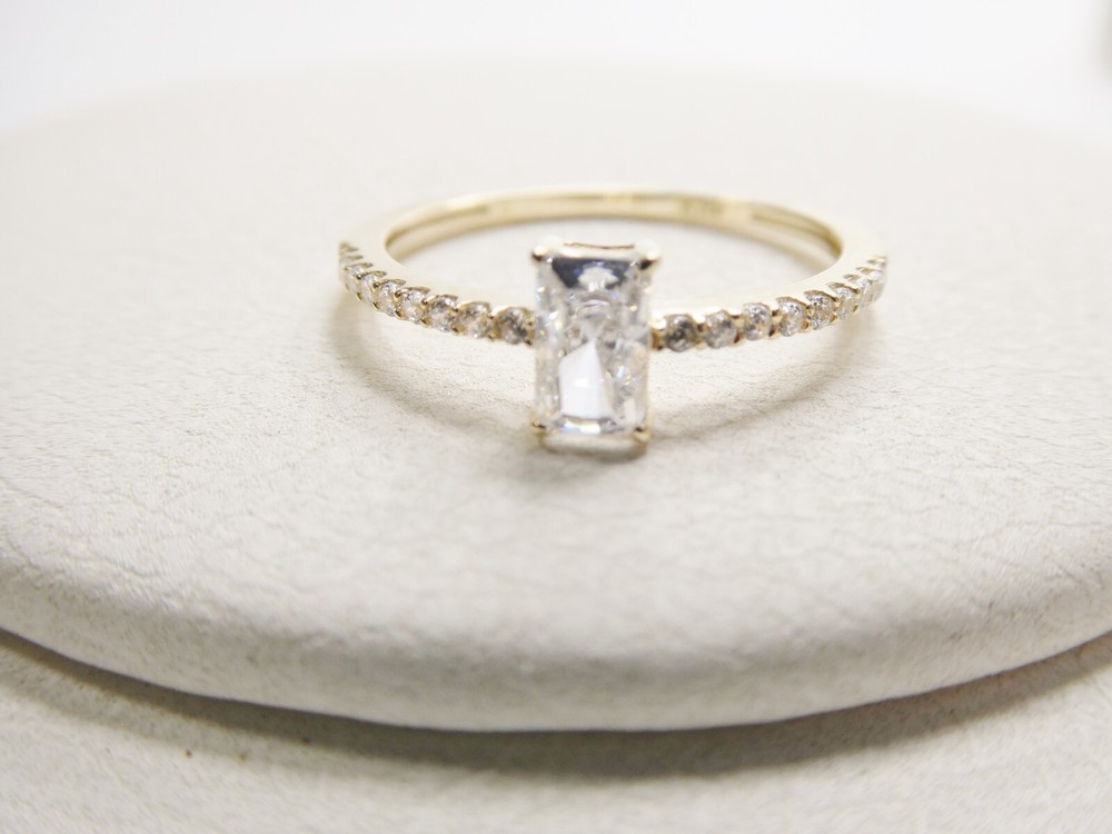 10K REAL SOLID YELLOW GOLD LADIES RING