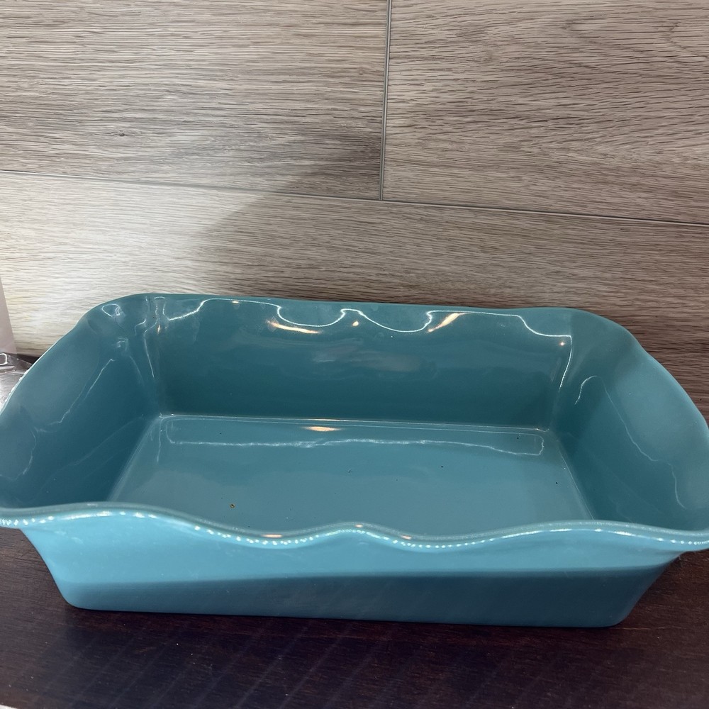 Pioneer Woman MINT 2-Piece Rectangular Ruffle Top Ceramic Bakeware Set