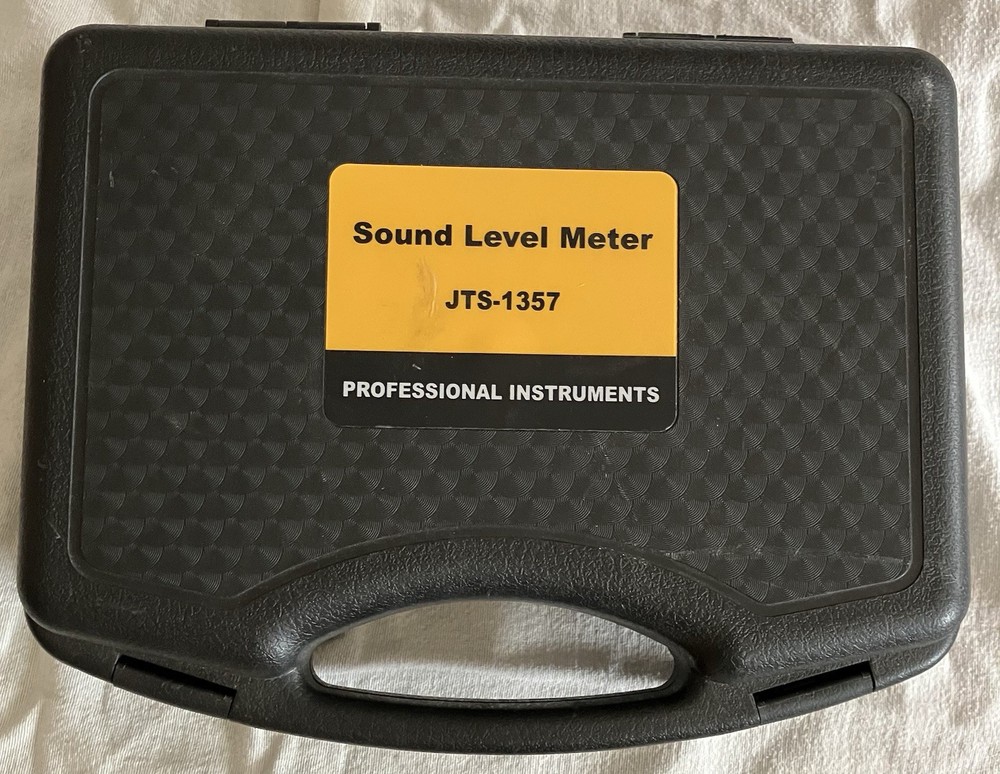 Professional Instruments Sinometer Digital Sound Level Meter JTS-1357
