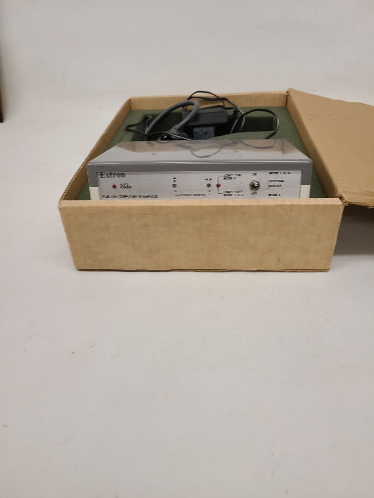 EXTRON RGB 109 COMPUTER INTERFACE TO VIDEO INTERFACE