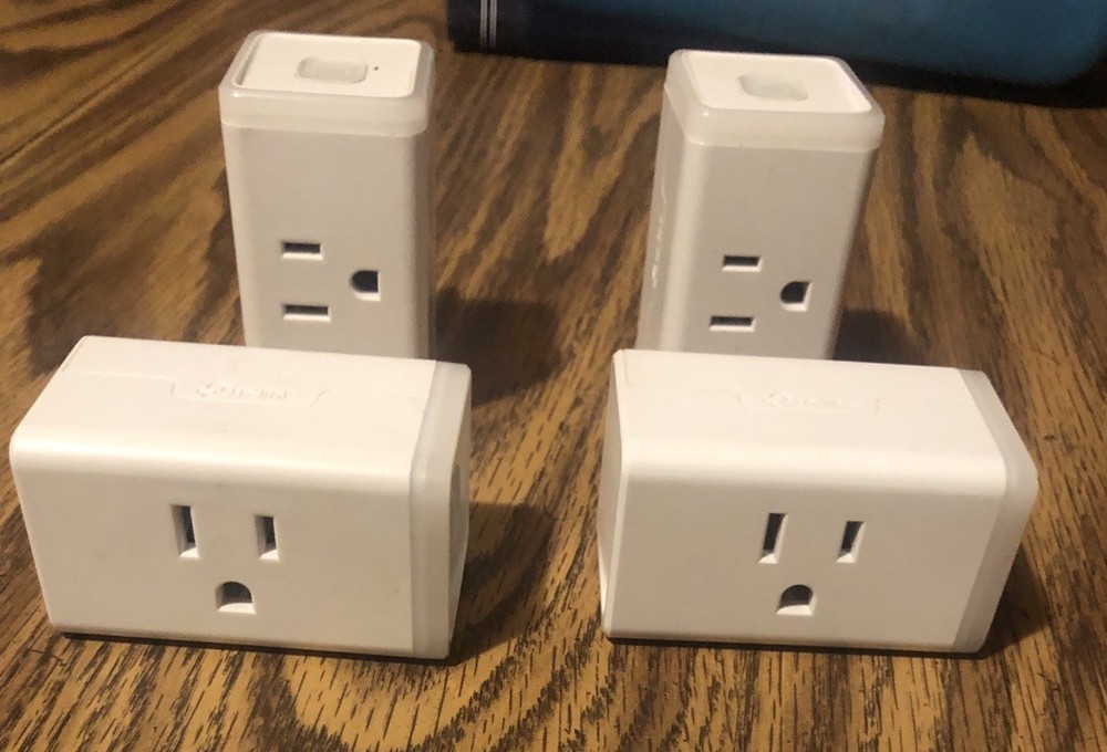 4 Kasa Smart Plugs