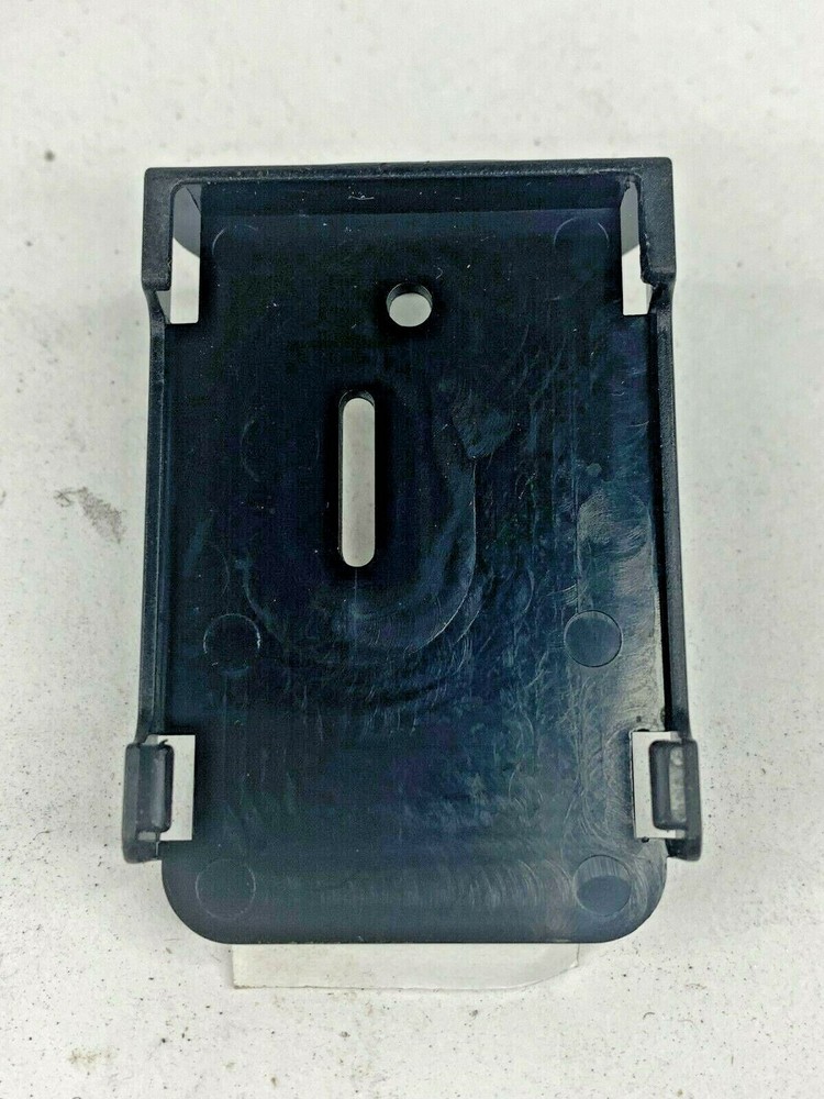 CONTROLTEK SURFACE TAG ADHESIVE BASE RIGHT ANGLE **LOT OF 100**