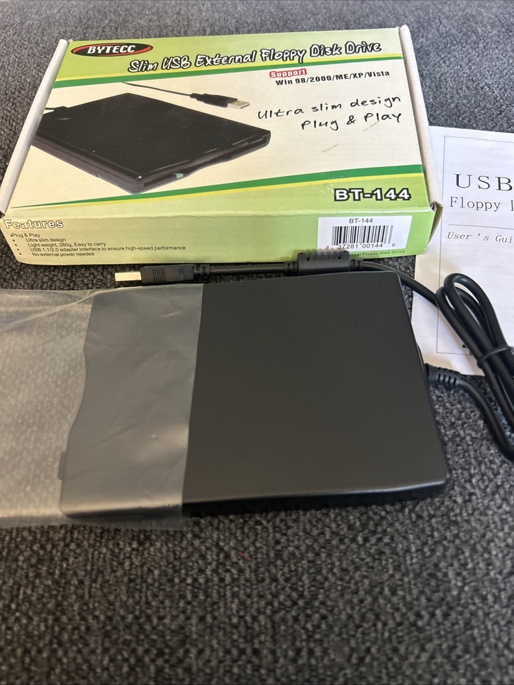 BYTECC BT-144 Slim USB External Floppy Disk Drive 3.5" -- Plug & Play (A2)