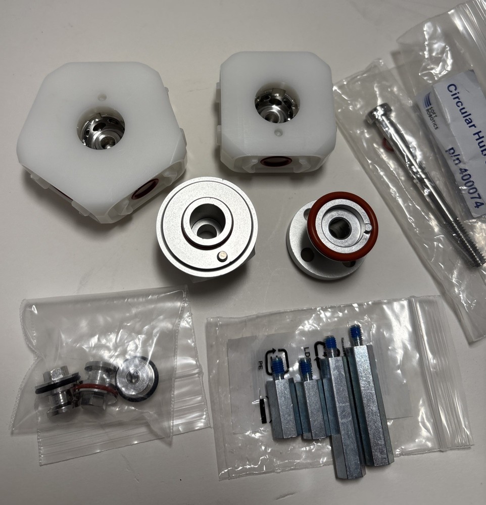 Soft Robotics mGrip Hubs - square & hexagon, adapter & vacuum components