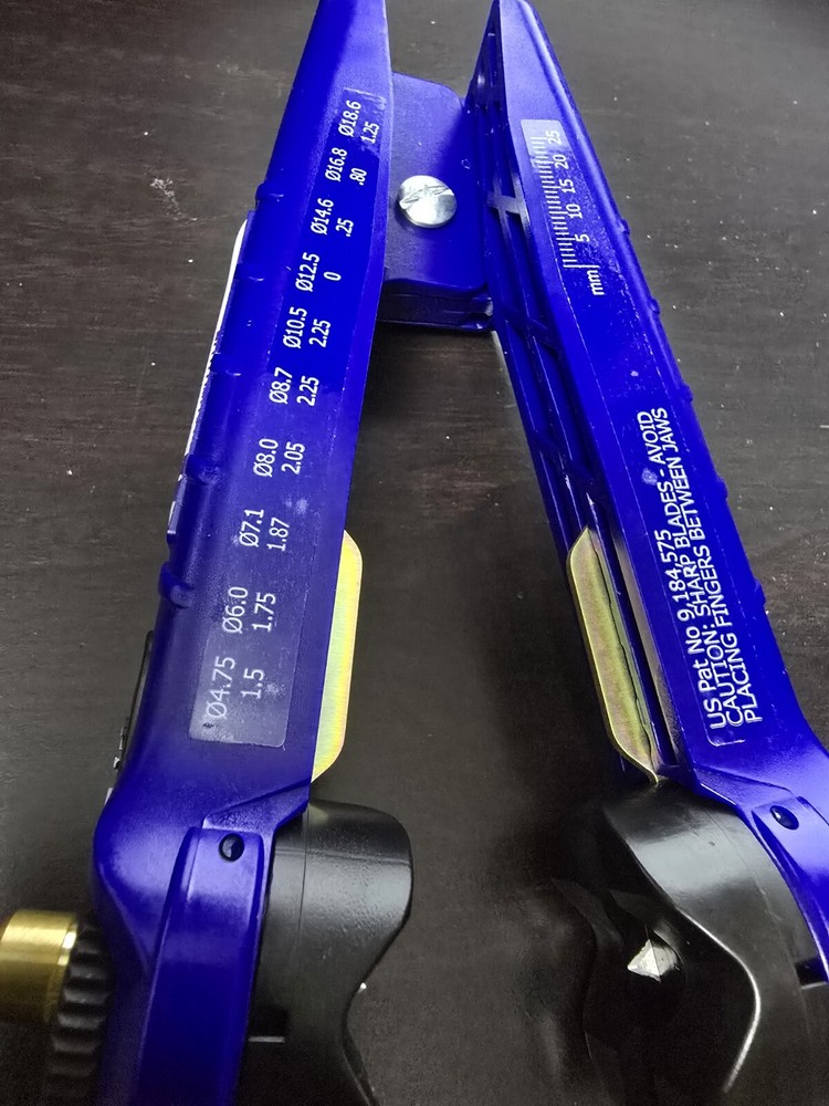 Universal Ribbon Central Tube Slitter (Mid-Span Access Tool)