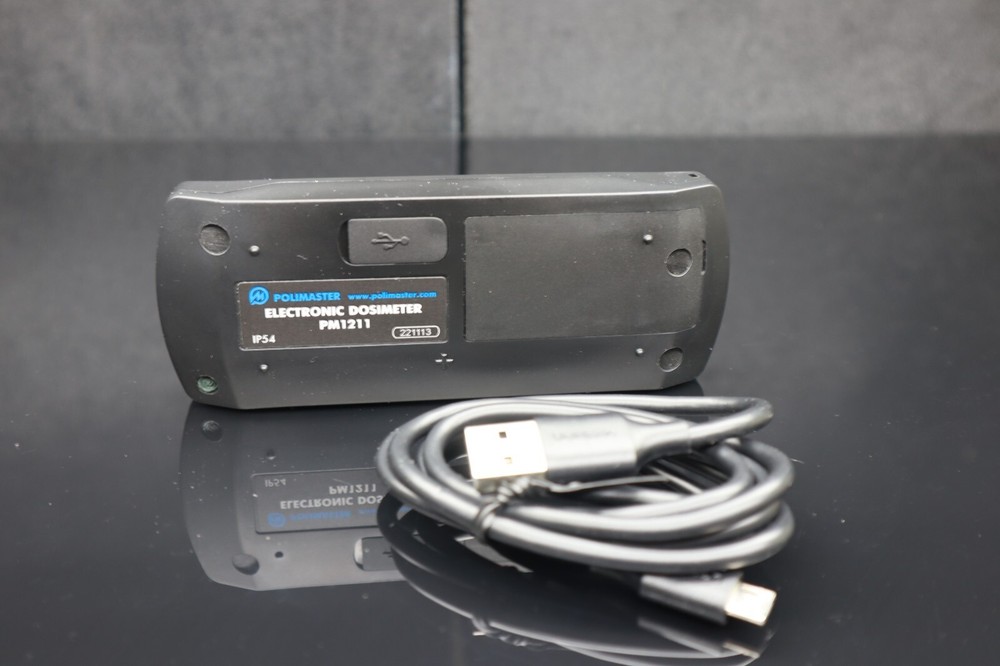 Personal Electronic Dosimeter PM 1211