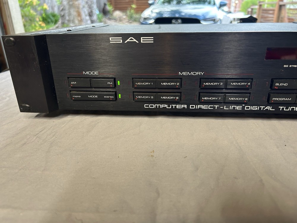 SAE T102 Computer Direct-Line Digital Tuner