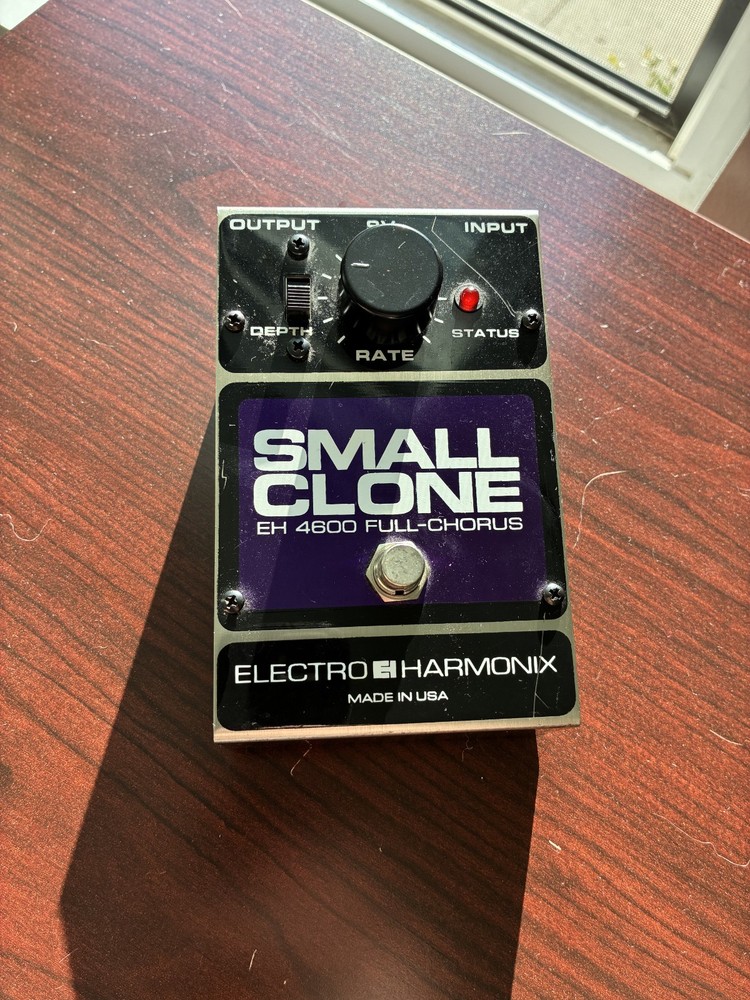 Electro-Harmonix Classics Small Clone Chorus Guitar Effect Pedal