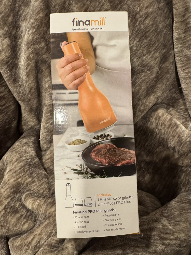 FinaMill Spice Grinder + 2 FinaPods Spice Plus