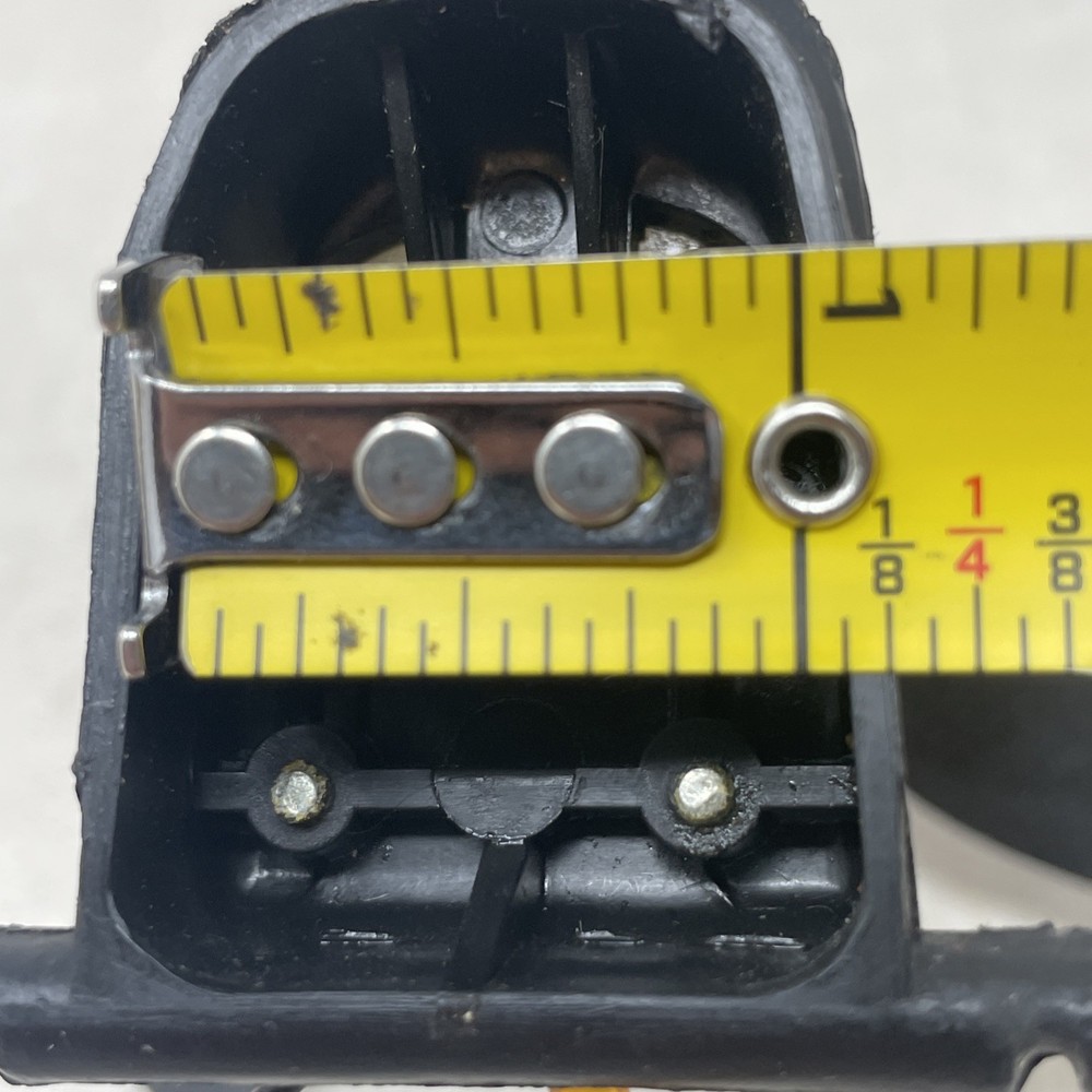 RC Model Airplane Engine And Wheels Has Compression