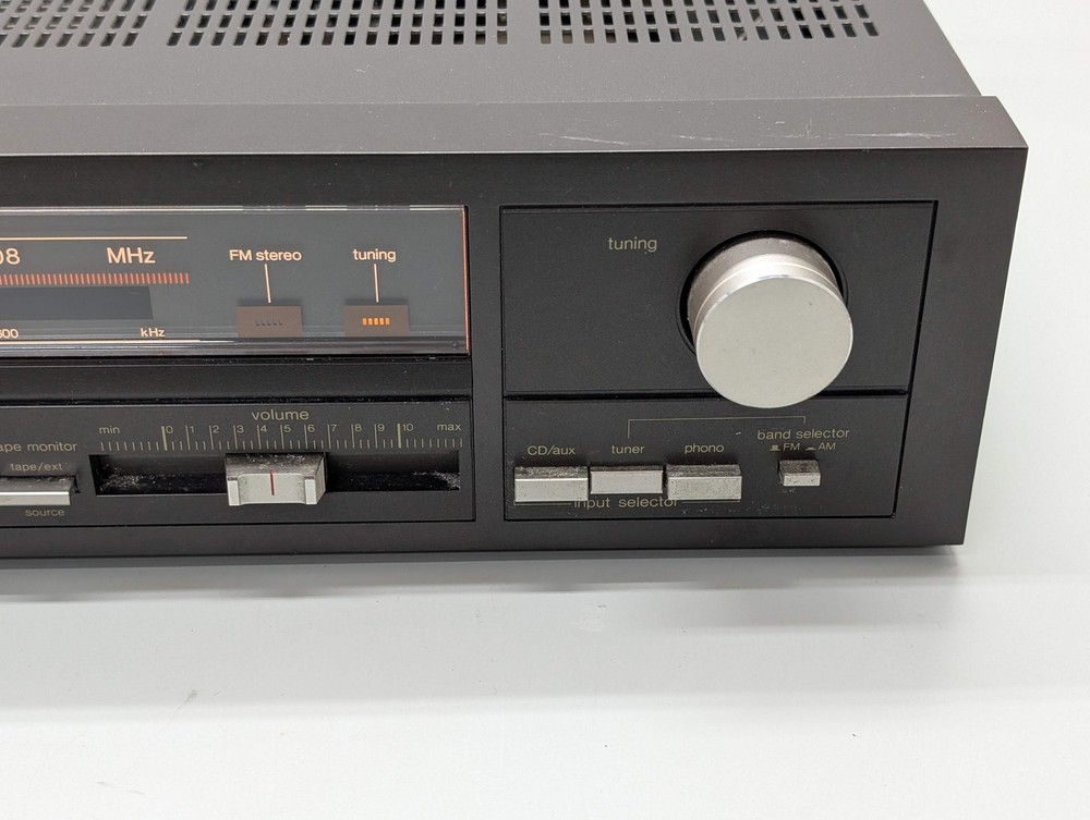 Technics SA-913 Stereo Receiver 70 Watts - Mag Phono Input - Compact - Very Nice