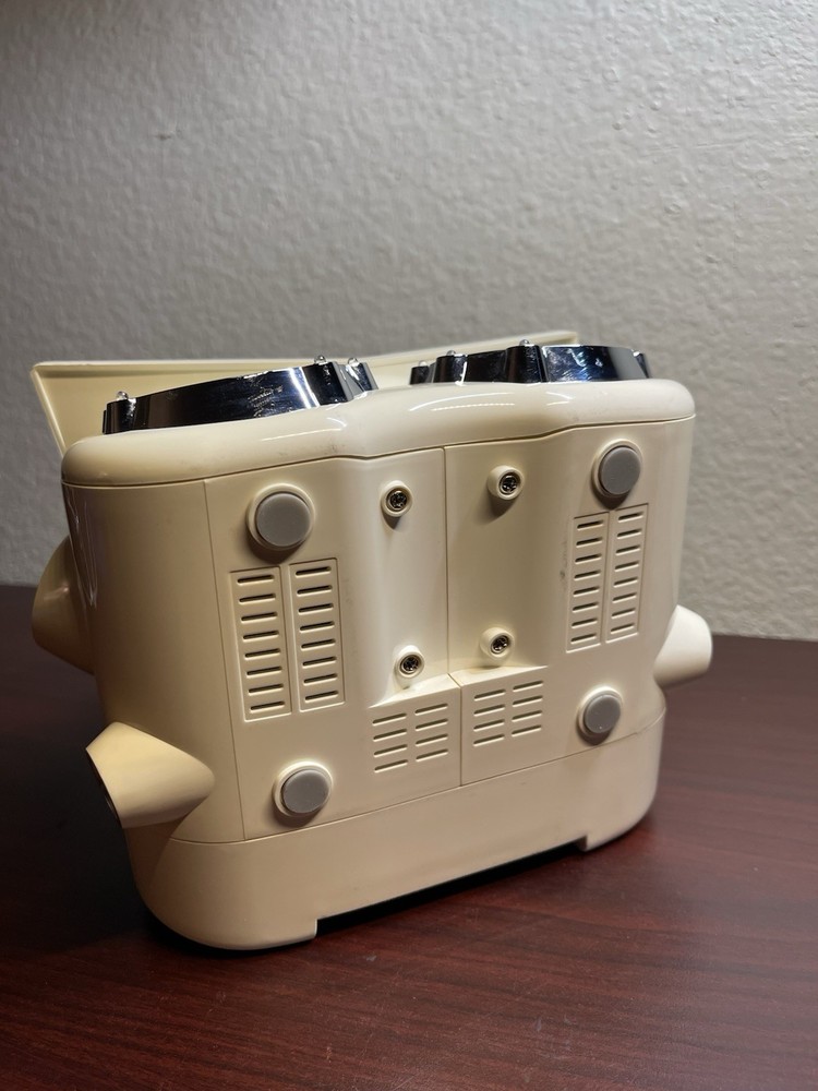 FUNKIT DJ Animated Speaker Vintage iPod Docking System White RARE