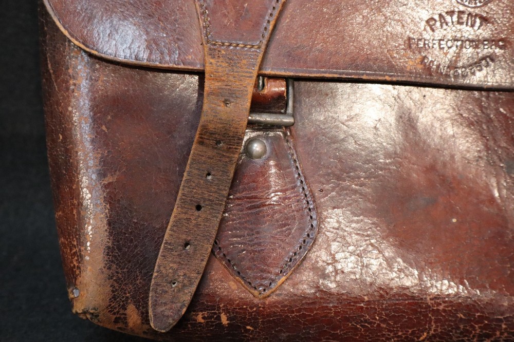 Original WWII British Army Dispatch Riders Briefcase Belfast Dated Maker Marked