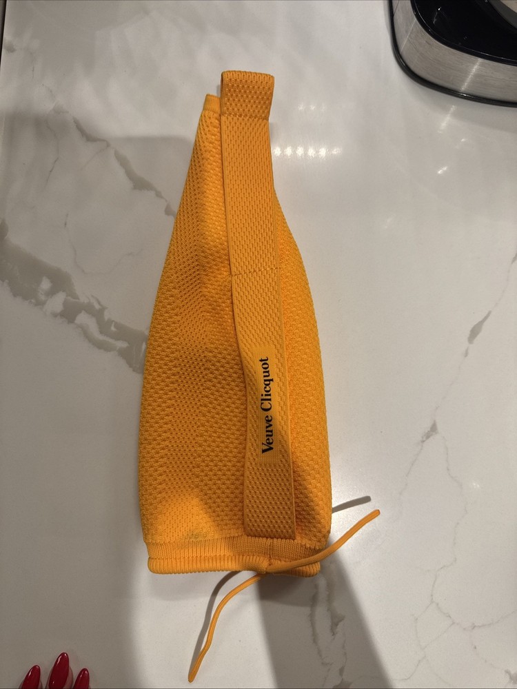 Veuve clicquot Sleeve
