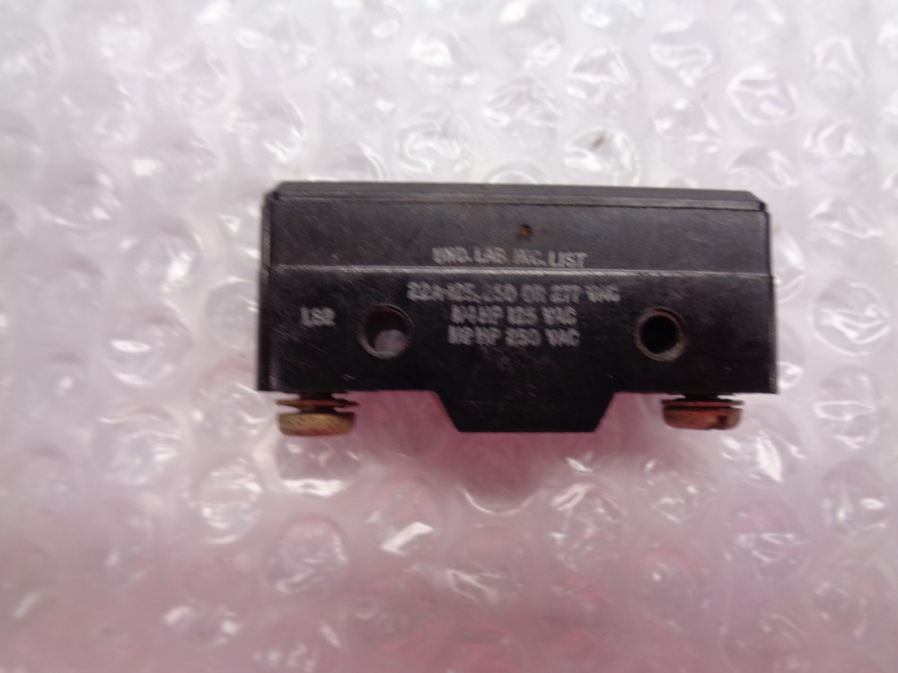 MICROSWITCH WM-1R2-A46 LIMIT SWITCH UNMP.