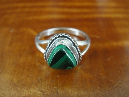 Malachite Triangle Shape Stone Sterling Silver 925 Ring Size 5