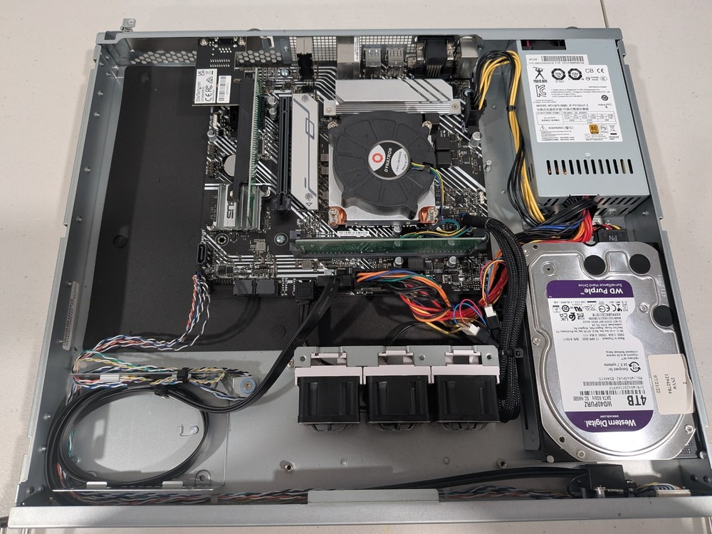 In Win 1U Short Depth Mini-ITX Rackmount Server Chassis With MB - RAM - CPU -PSU