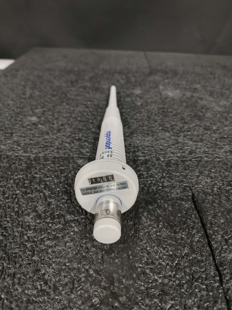 Eppendorf 0.5-10µL Reference Adjustable Volume Single Channel Pipette