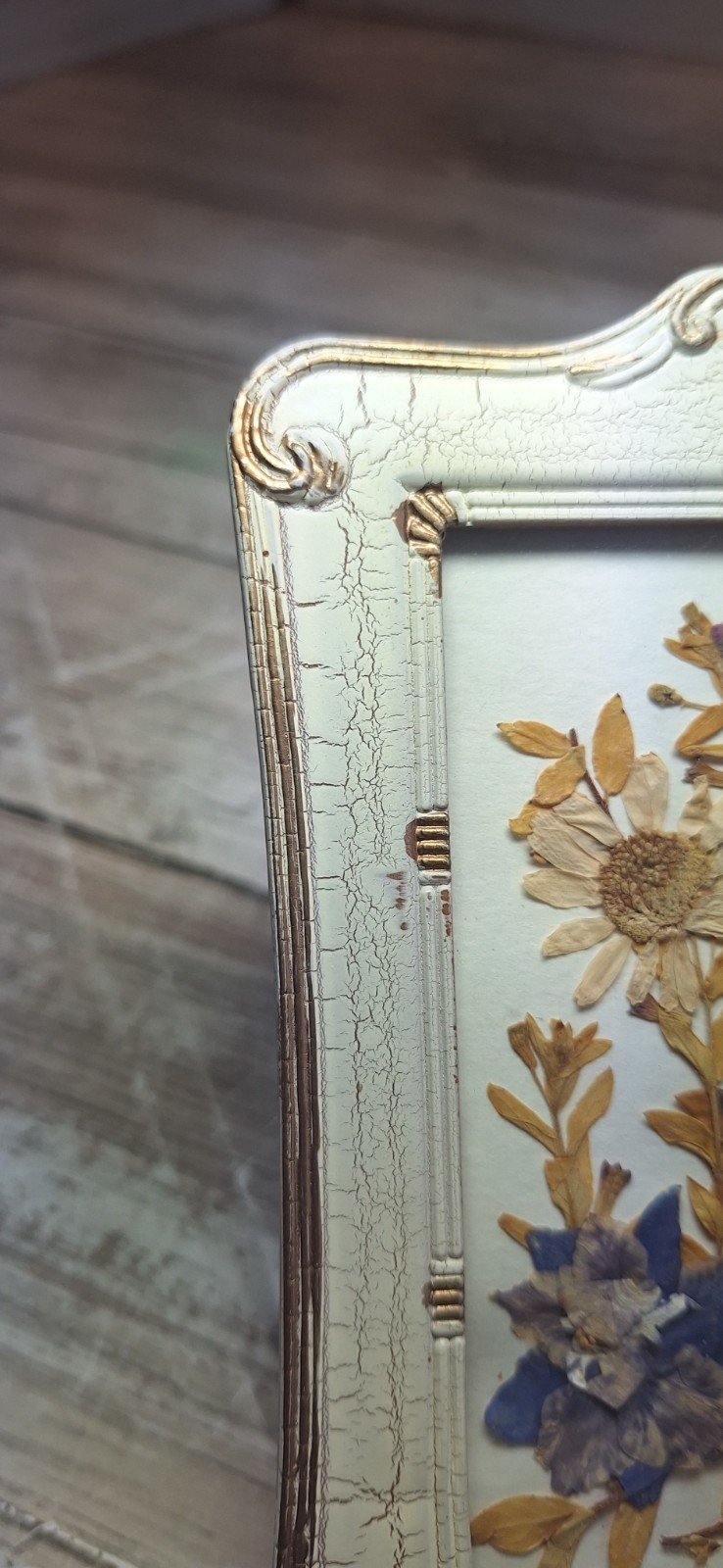 VTG Framed Pressed Dried Flowers Wall Art Decor Victorian Crackle Frame 4.5X5.75