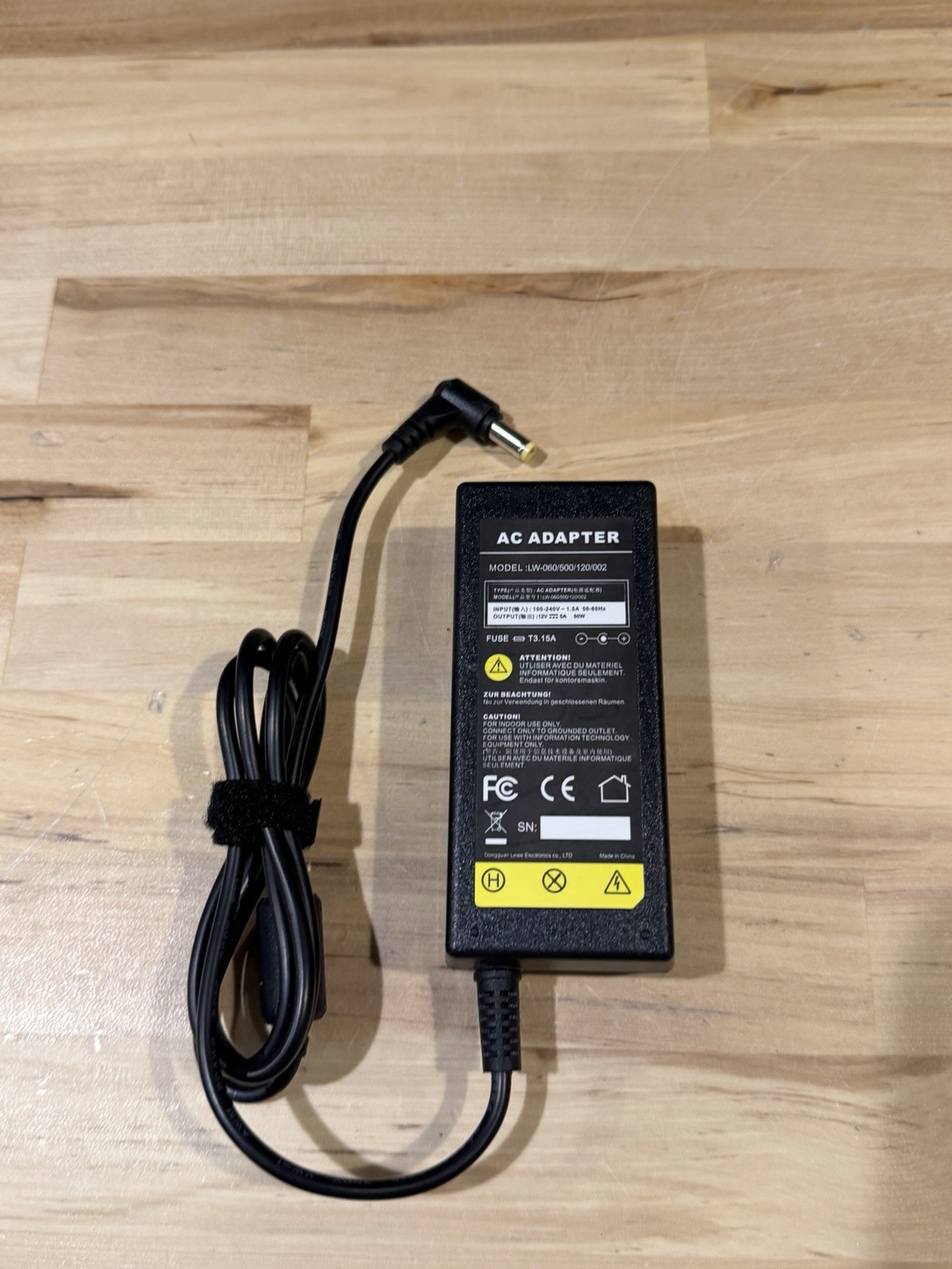 PRONK TECHNOLOGIES SIMCUBE SC-5 PATIENT SIMULATOR W/CHARGER (TESTED)