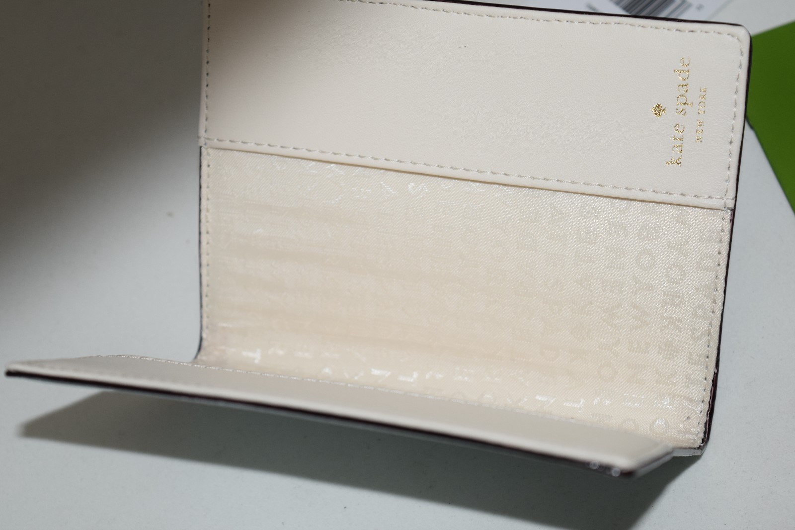 KATE SPADE MIKAS POND PASSPORT HOLDER WALLET, ISLAND WATERS, NWT