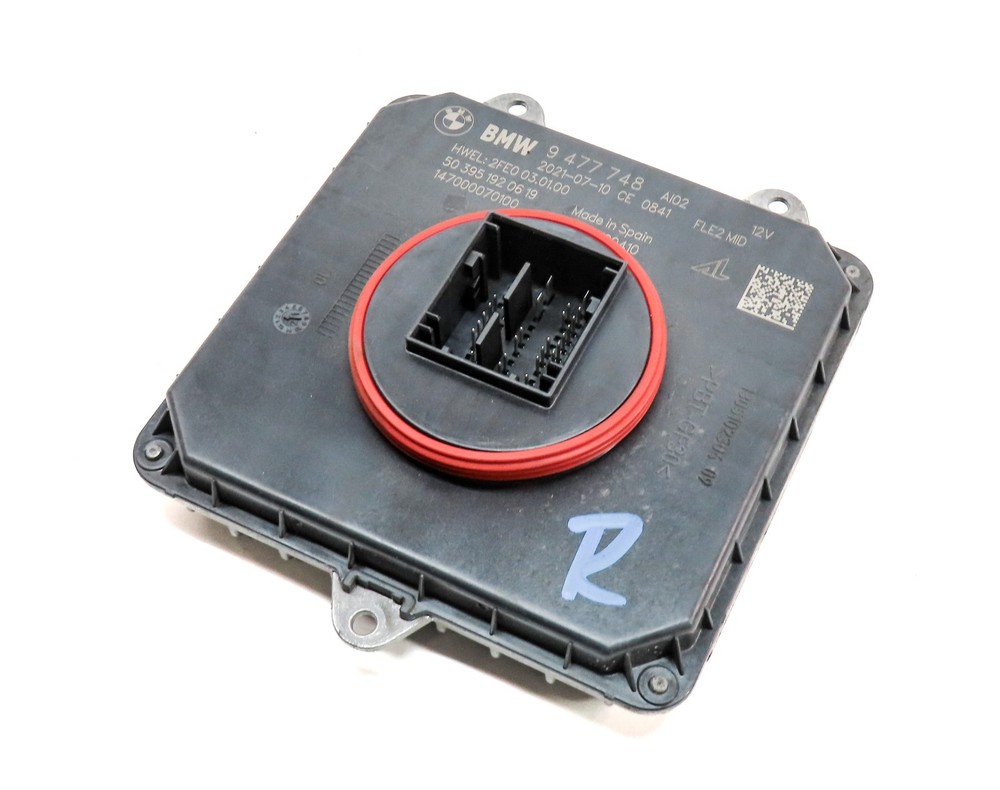 2022 BMW X2 (F39) FRONT RIGHT PASSENGER LED HEADLIGHT RANGE CONTROL MODULE