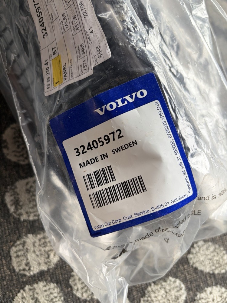 VOLVO 32405972 OEM