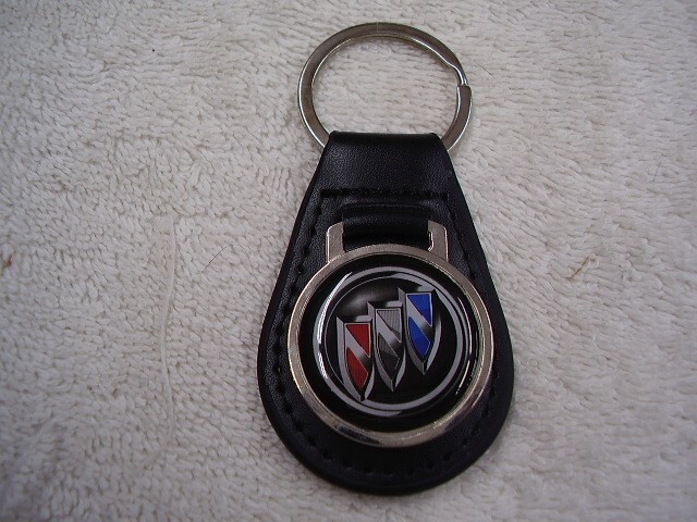 BUICK KEY CHAIN LEATHER FOB