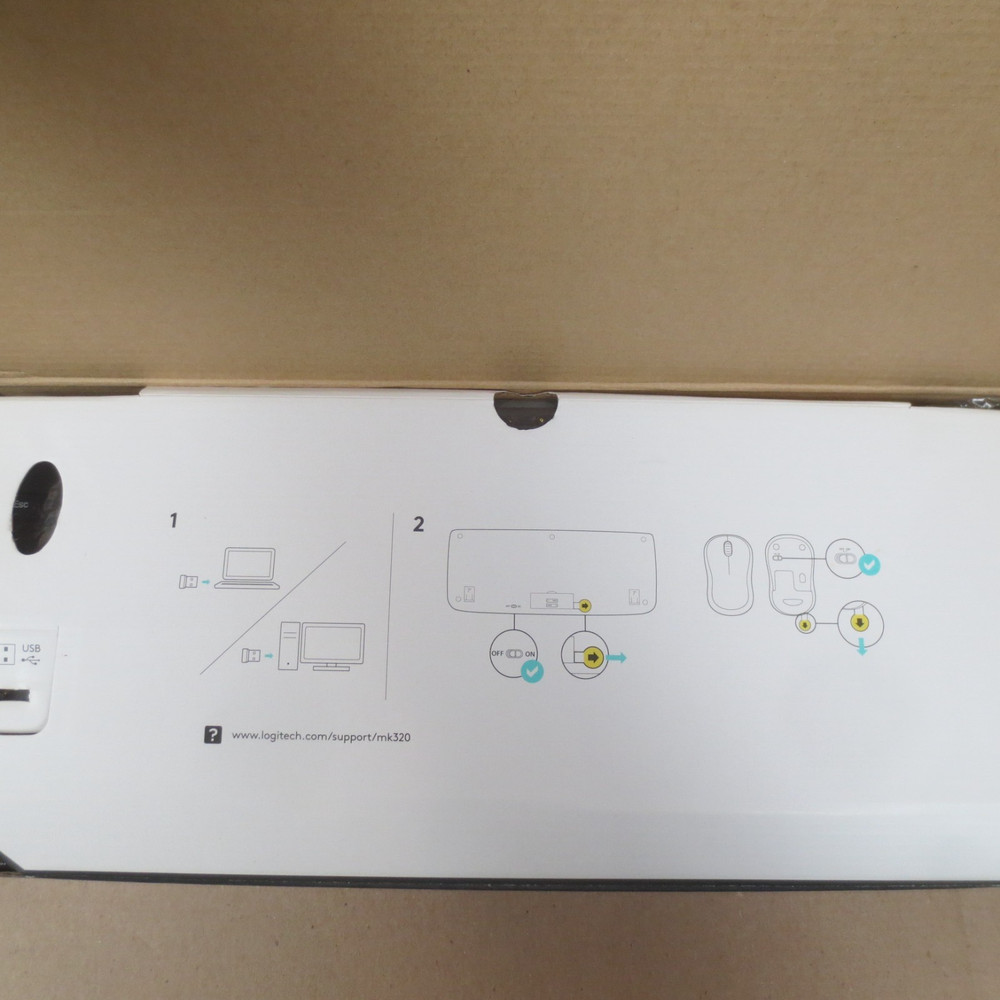 Logitech MK320 Wireless Desktop Set Keyboard / Mouse USB Black