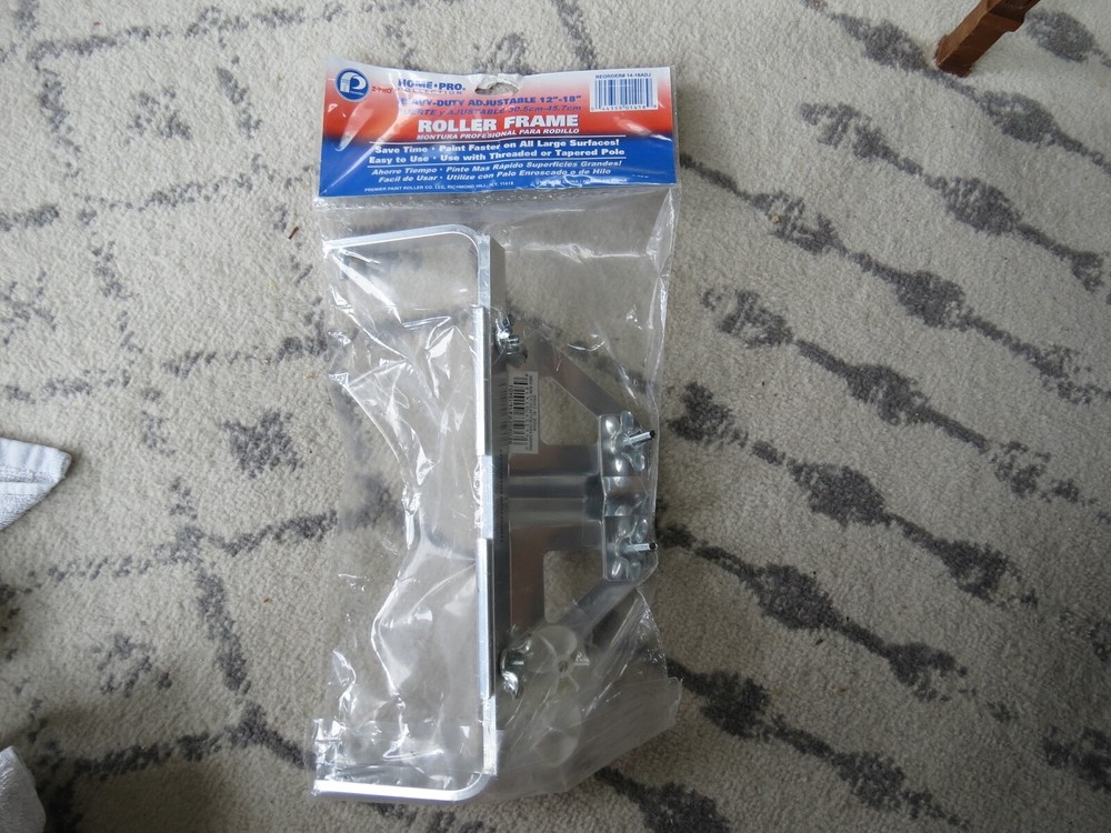 Home Pro adjustable heavy duty roller frame (lot#16652)