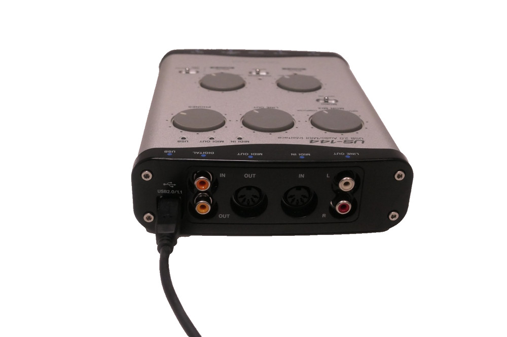 TASCAM US-144 USB 2.0 Audio Recording Midi Interface