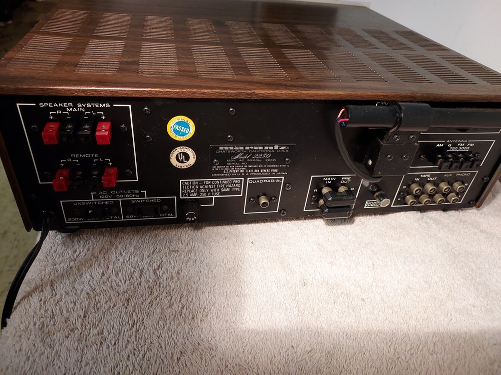 MARANTZ MODEL 2230-- NEAR MINT--