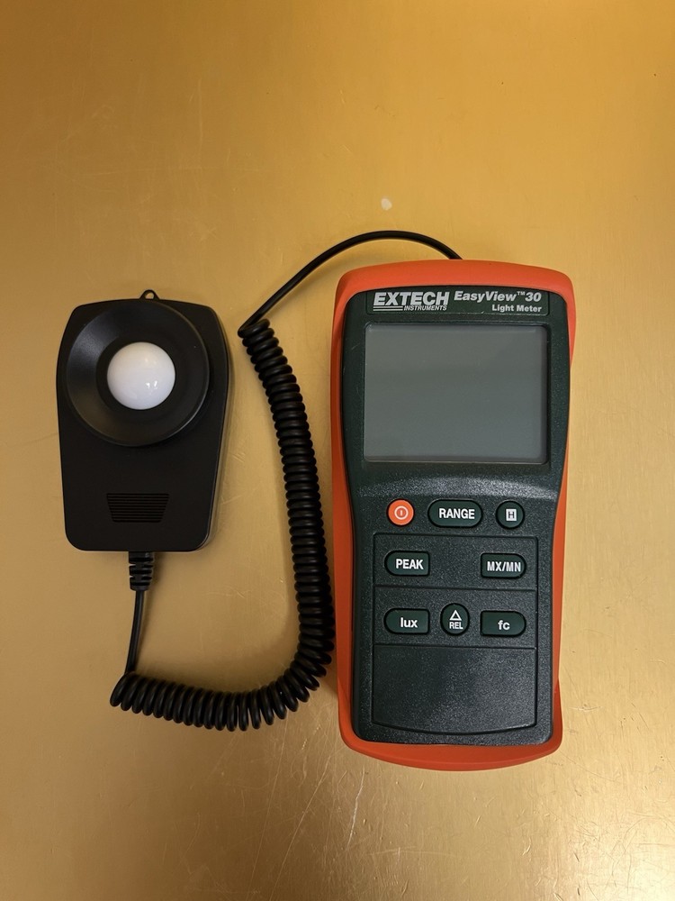 Extech EA30 Easyview Wide-Range Light Meter