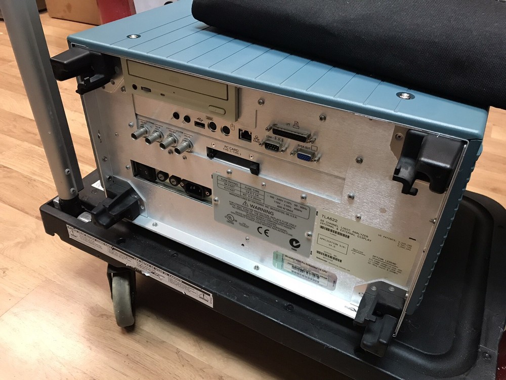 Tektronix TLA622 68-Channel Logic Analyzer