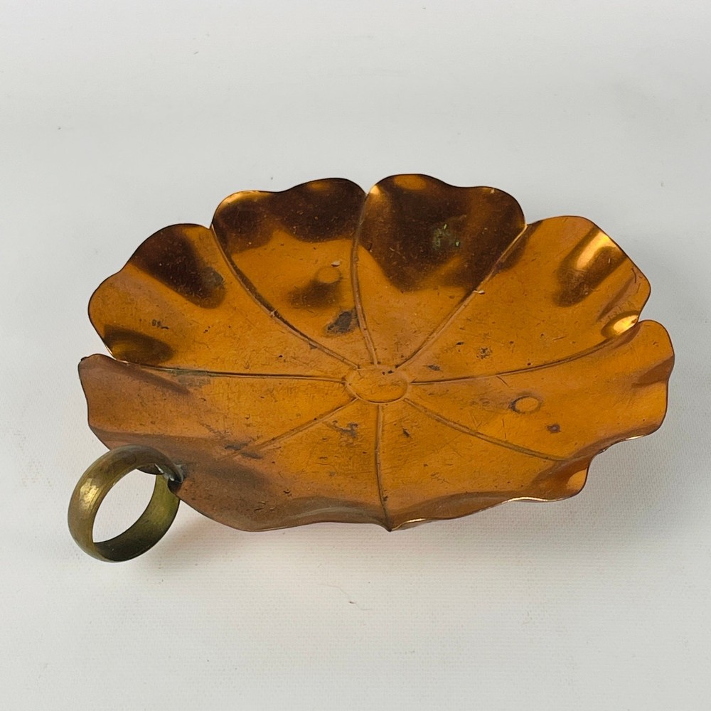 Vintage Thin Copper Dish with Handle 6 1/4”
