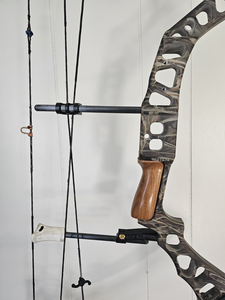 Mathews Mission Eliminator Compound Bow