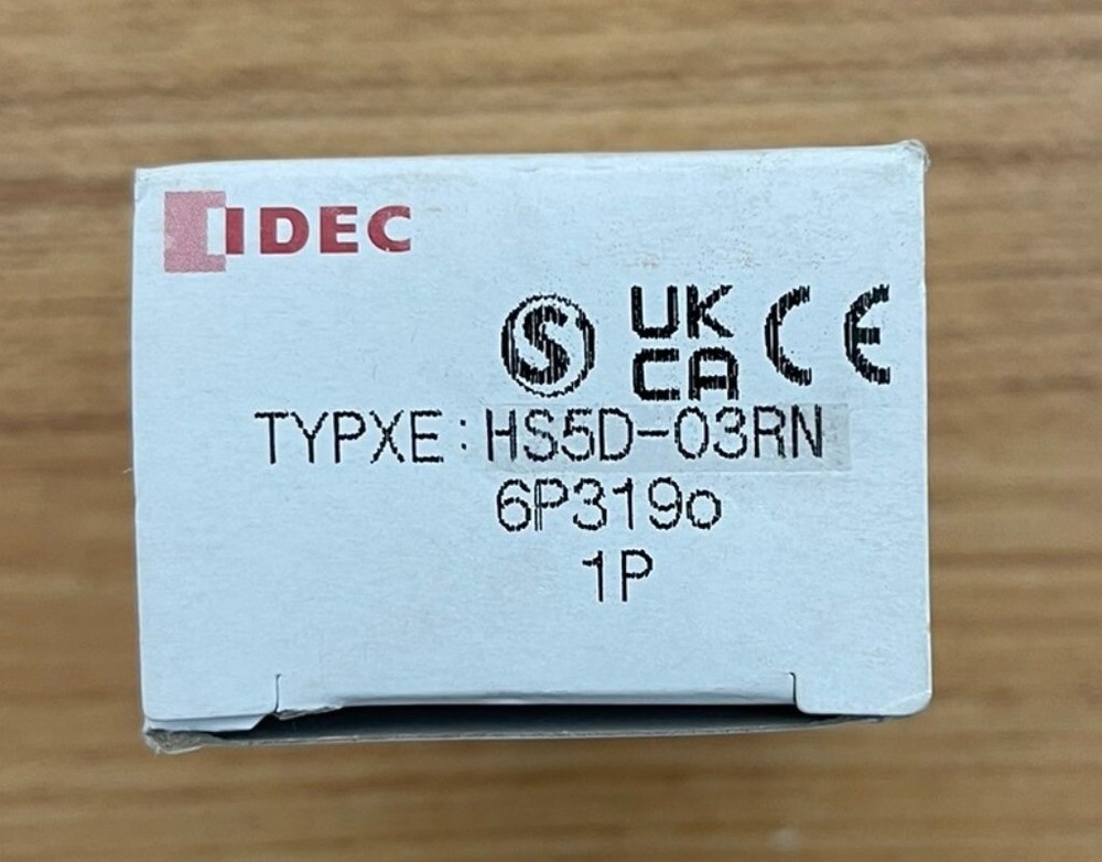 1pcs IDEC HS5D-03RN  Safety Switch