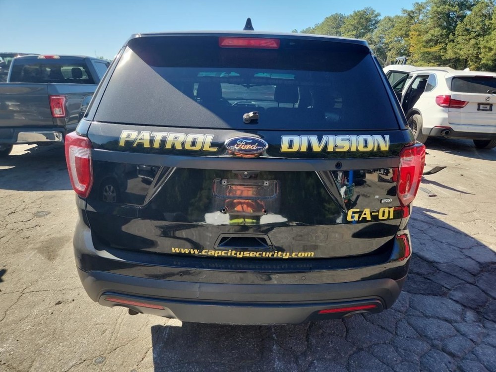 EXPLORER 2017 Glove Box 4942016